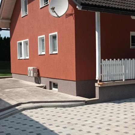 Apartment Igor - Holiday Home Ostarije 外观 照片