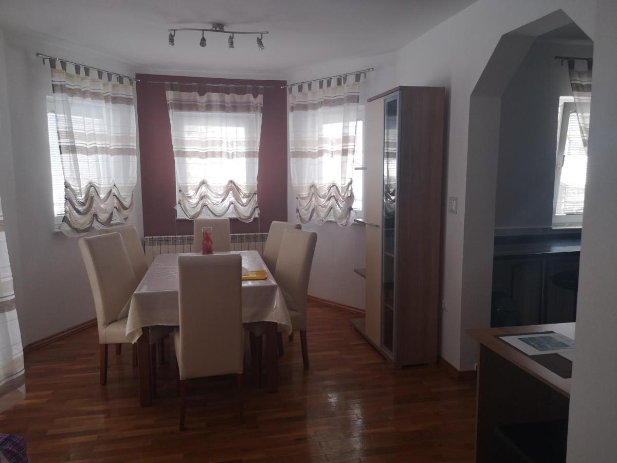 Apartment Igor - Holiday Home Ostarije 外观 照片